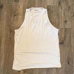 Under Armour Classic White Sleeveless Shirt